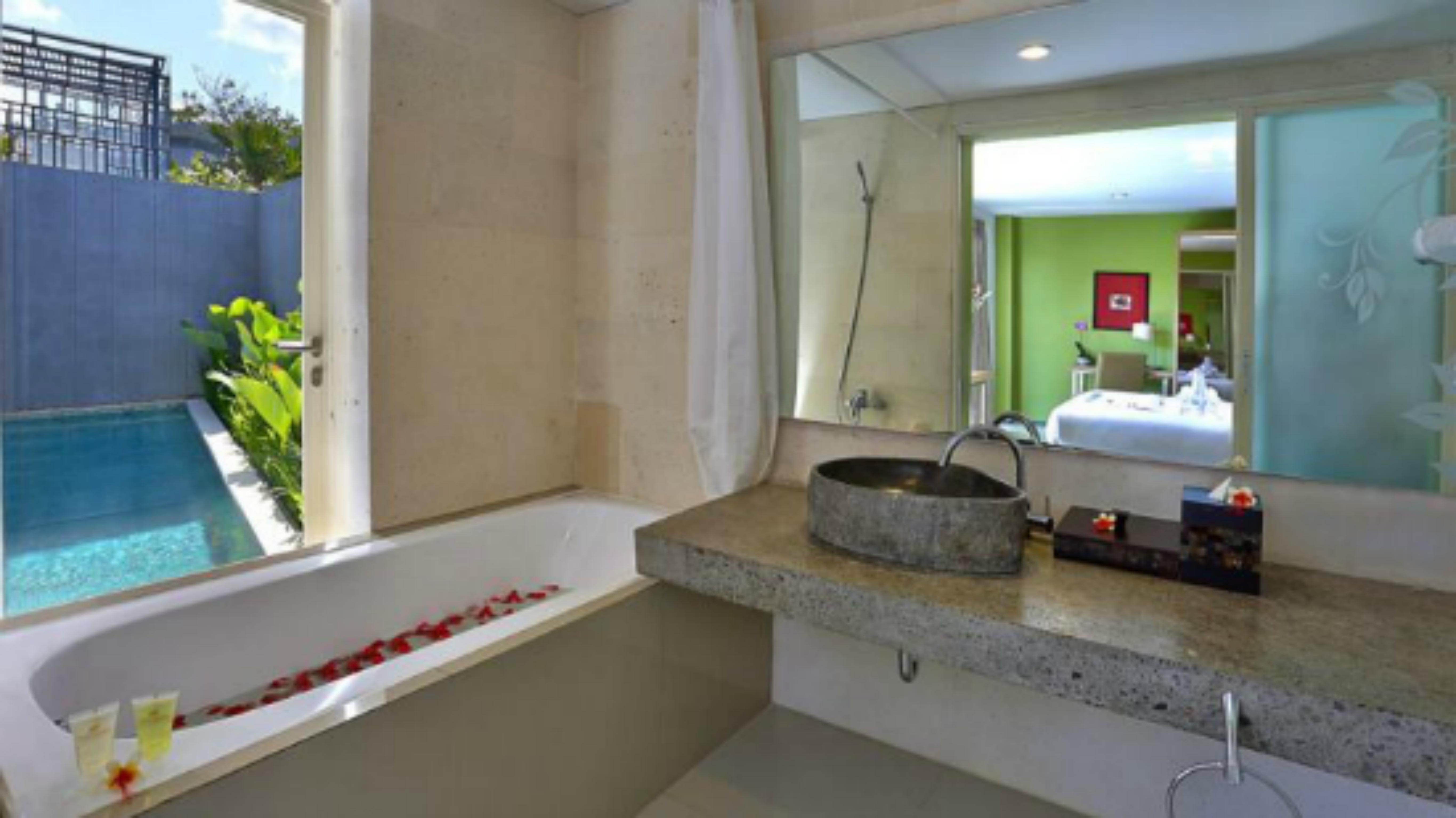 Garden Bay View Villa Nusa Dua  Exterior photo