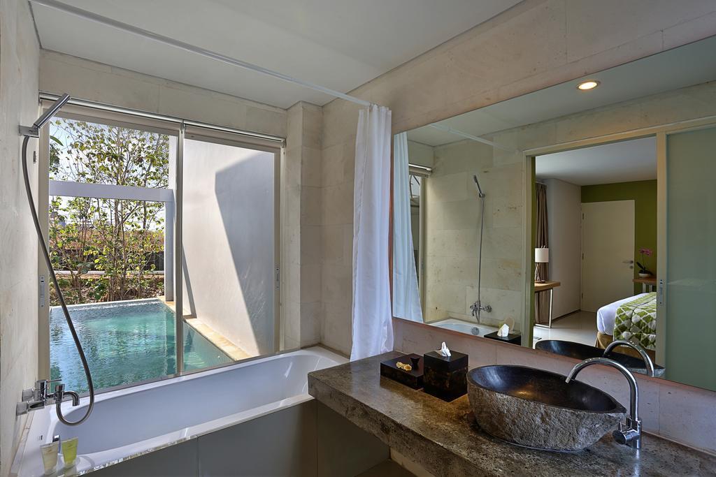 Garden Bay View Villa Nusa Dua  Exterior photo