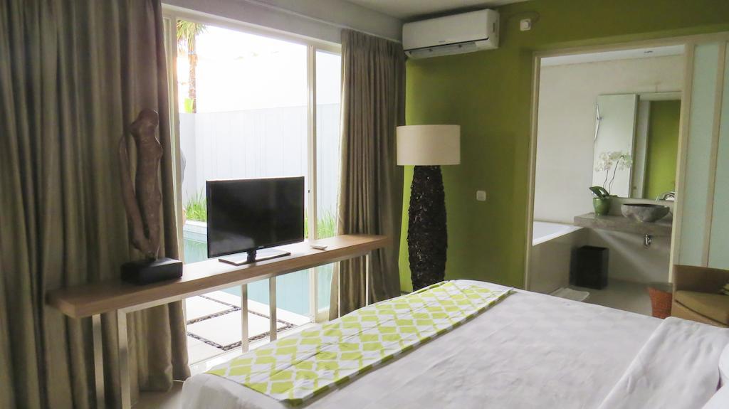 Garden Bay View Villa Nusa Dua  Exterior photo