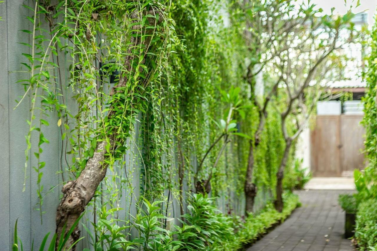 Garden Bay View Villa Nusa Dua  Exterior photo